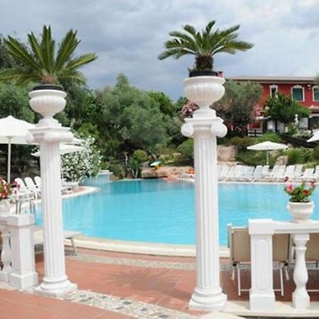Hotel Villa Pigalle Tezze sul Brenta Luaran gambar