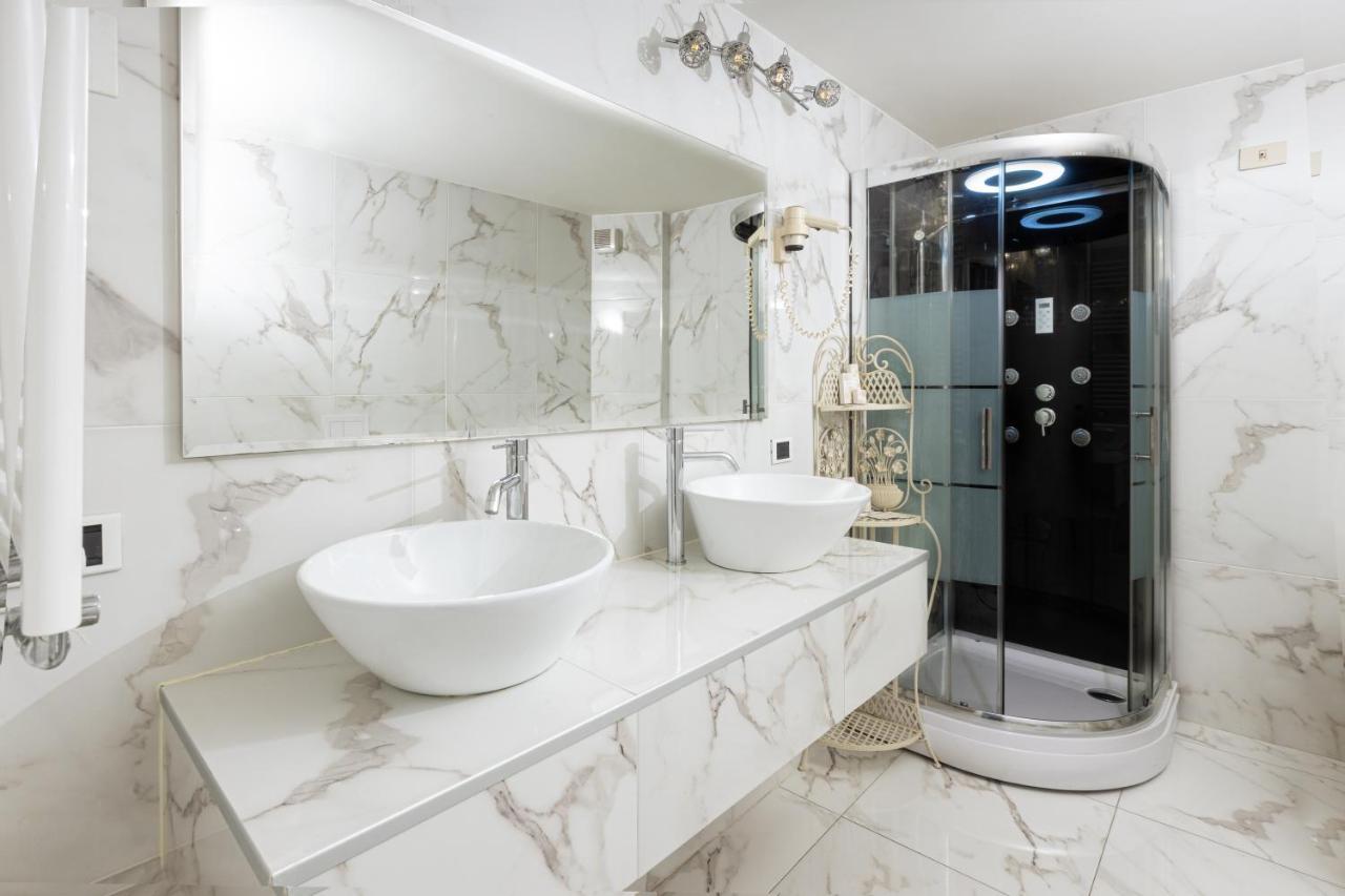Hotel Villa Pigalle Tezze sul Brenta Luaran gambar