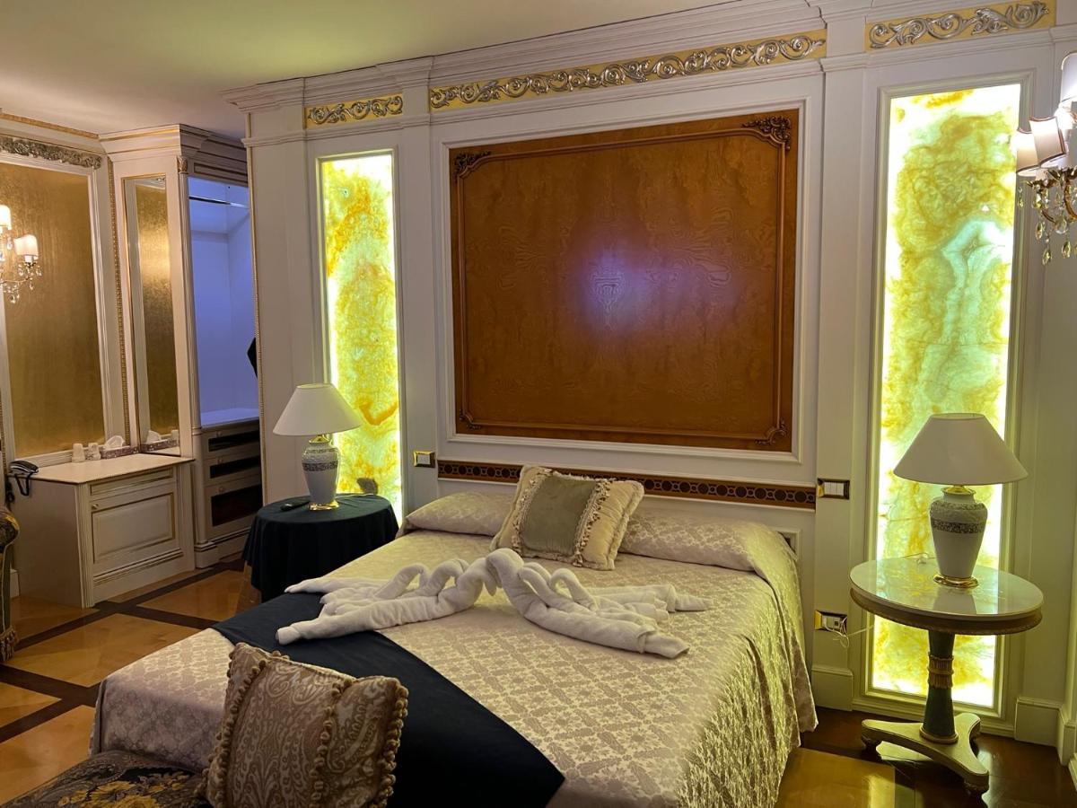 Hotel Villa Pigalle Tezze sul Brenta Luaran gambar